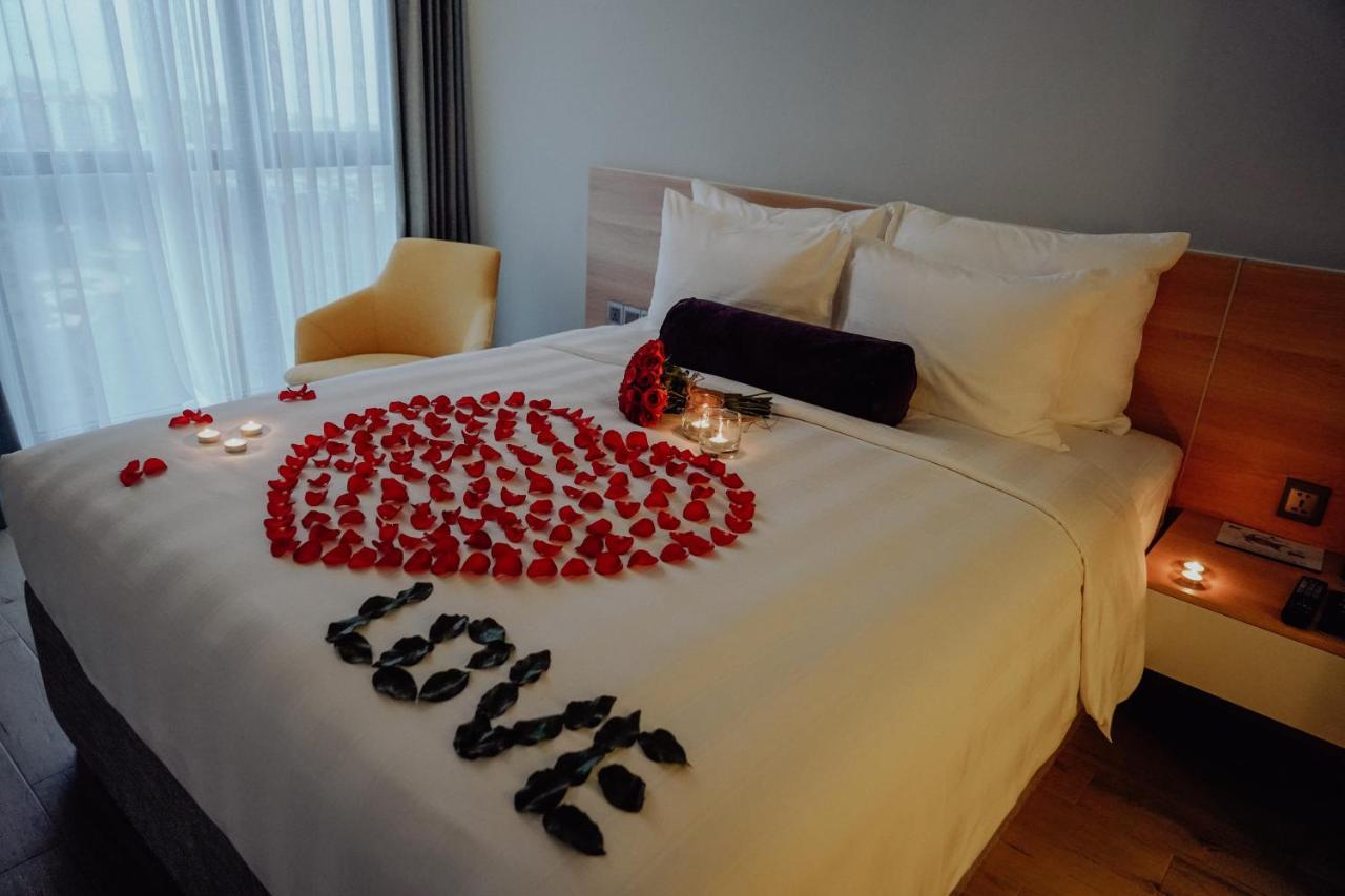 Carinae Danang Hotel Kültér fotó