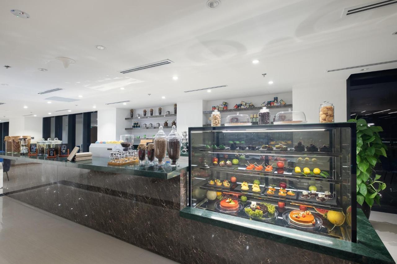 Carinae Danang Hotel Kültér fotó